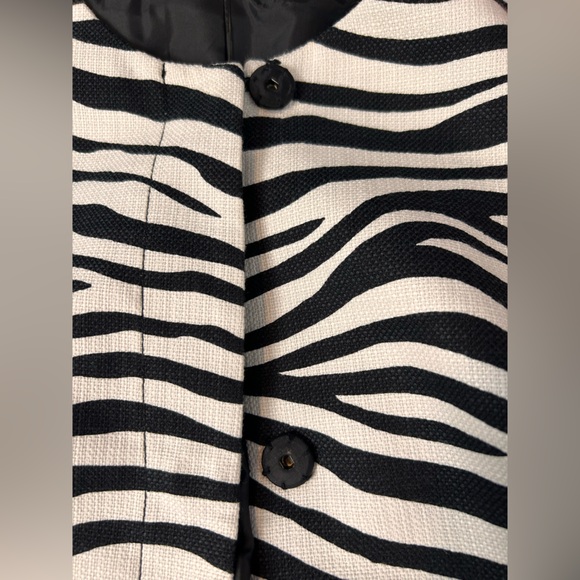 Talbots round neck zebra print longline jacket. Size 10. NWT. - Picture 2 of 9